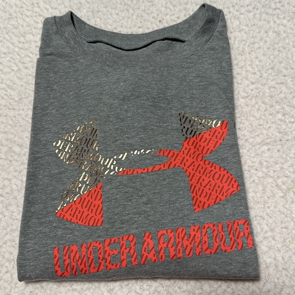 Under Armour Oversized Girls L/S Gray Tee, GUC, Size XS - Picture 10 of 10